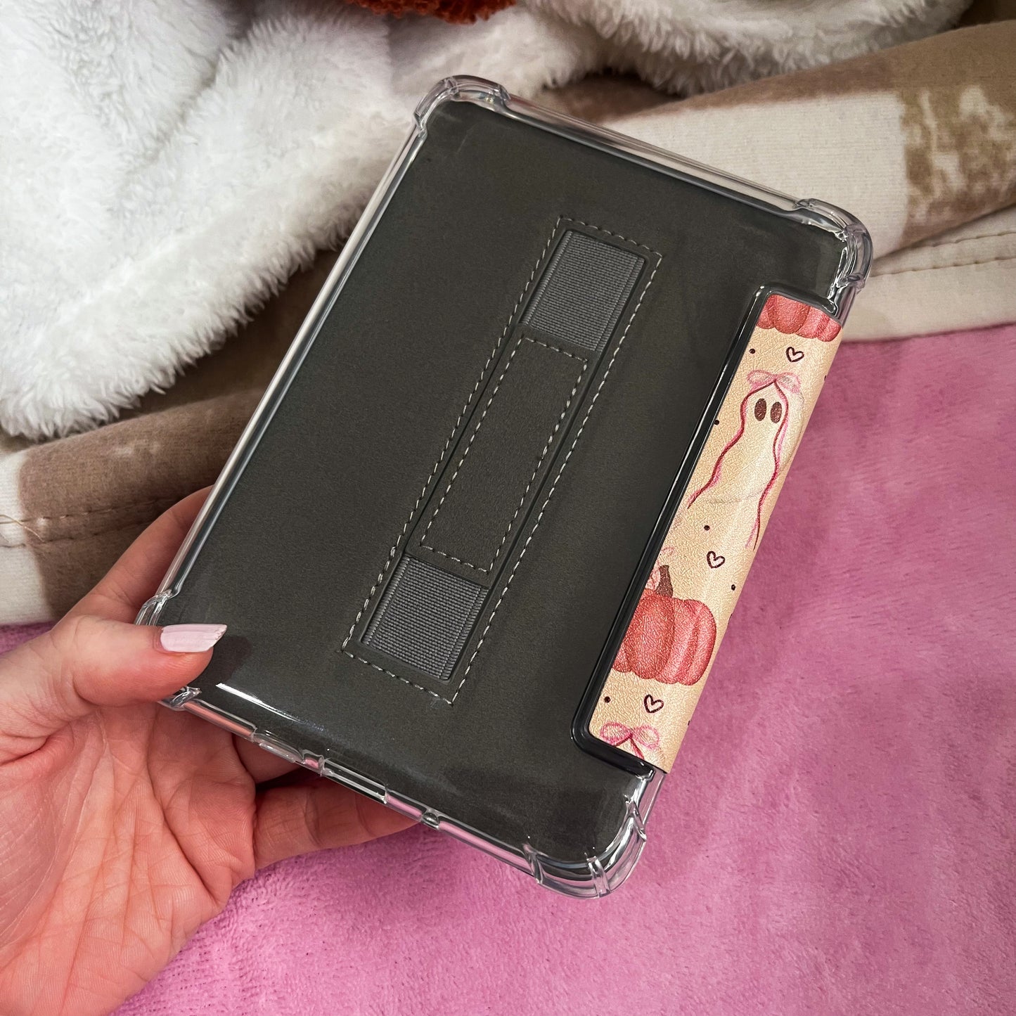 Ghosties & Pumpkin Kindle Case