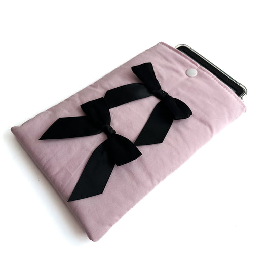 Black Ribbon e-Reader Sleeve