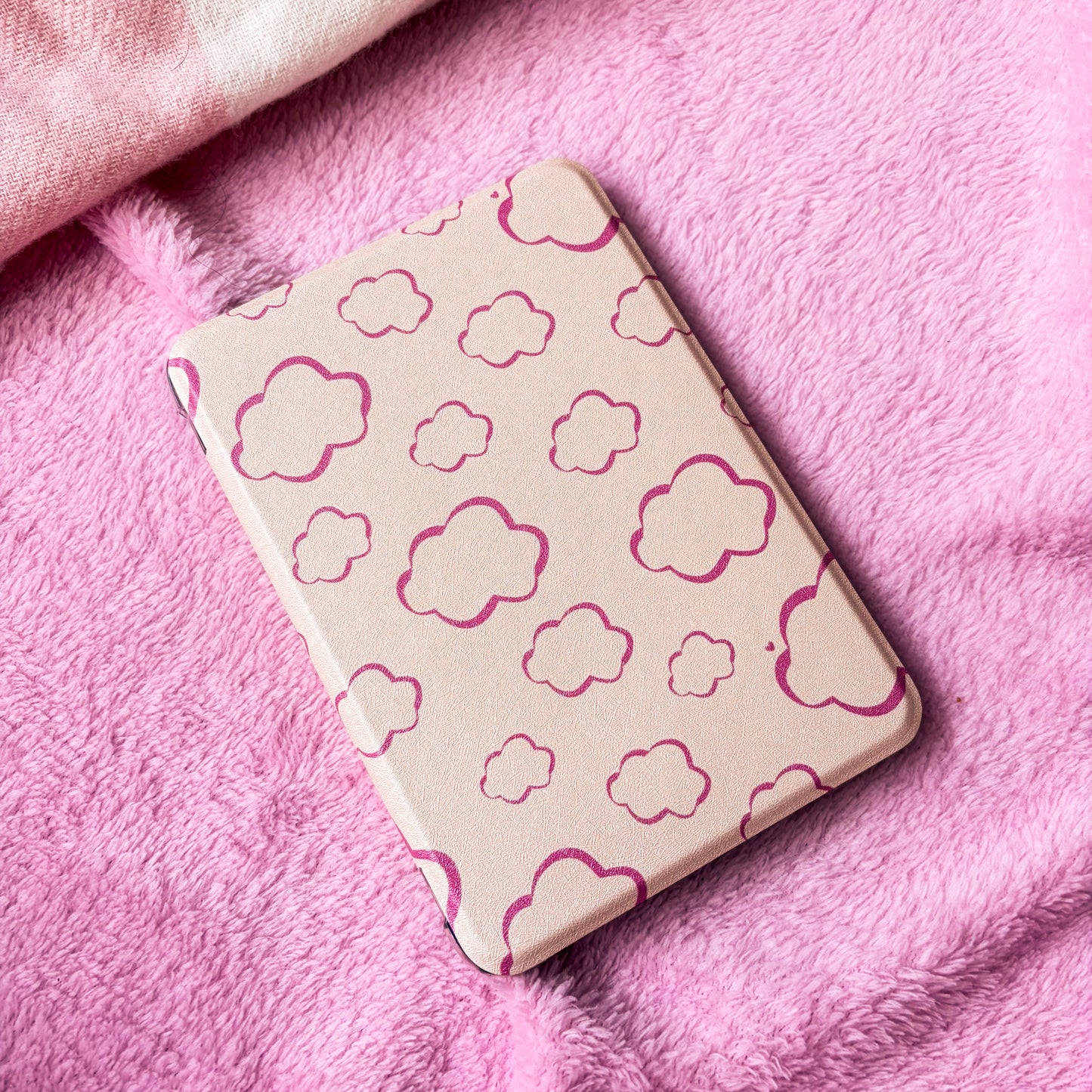 Cloud Kindle Case