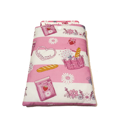 Spring e-Reader Sleeve