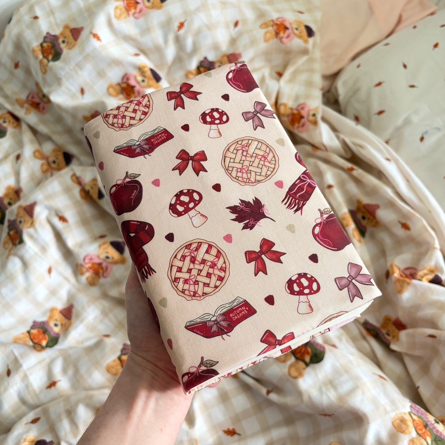 Apple Book Veil