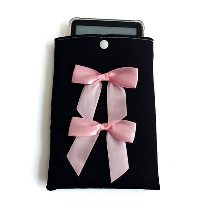 Pink Ribbon e-Reader Sleeve