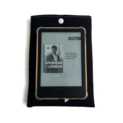 Pink Ribbon e-Reader Sleeve