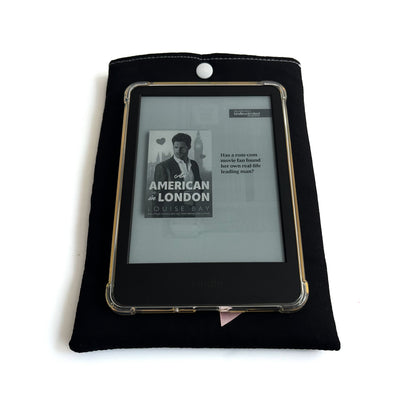 Pink Ribbon e-Reader Sleeve