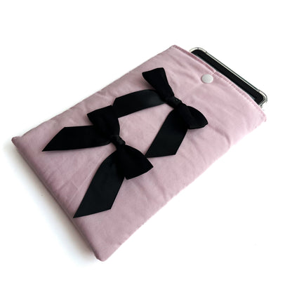 Black Ribbon e-Reader Sleeve